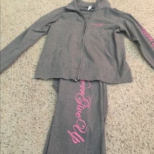 Cowgirl Tuff Co 2 piece sweat suit.